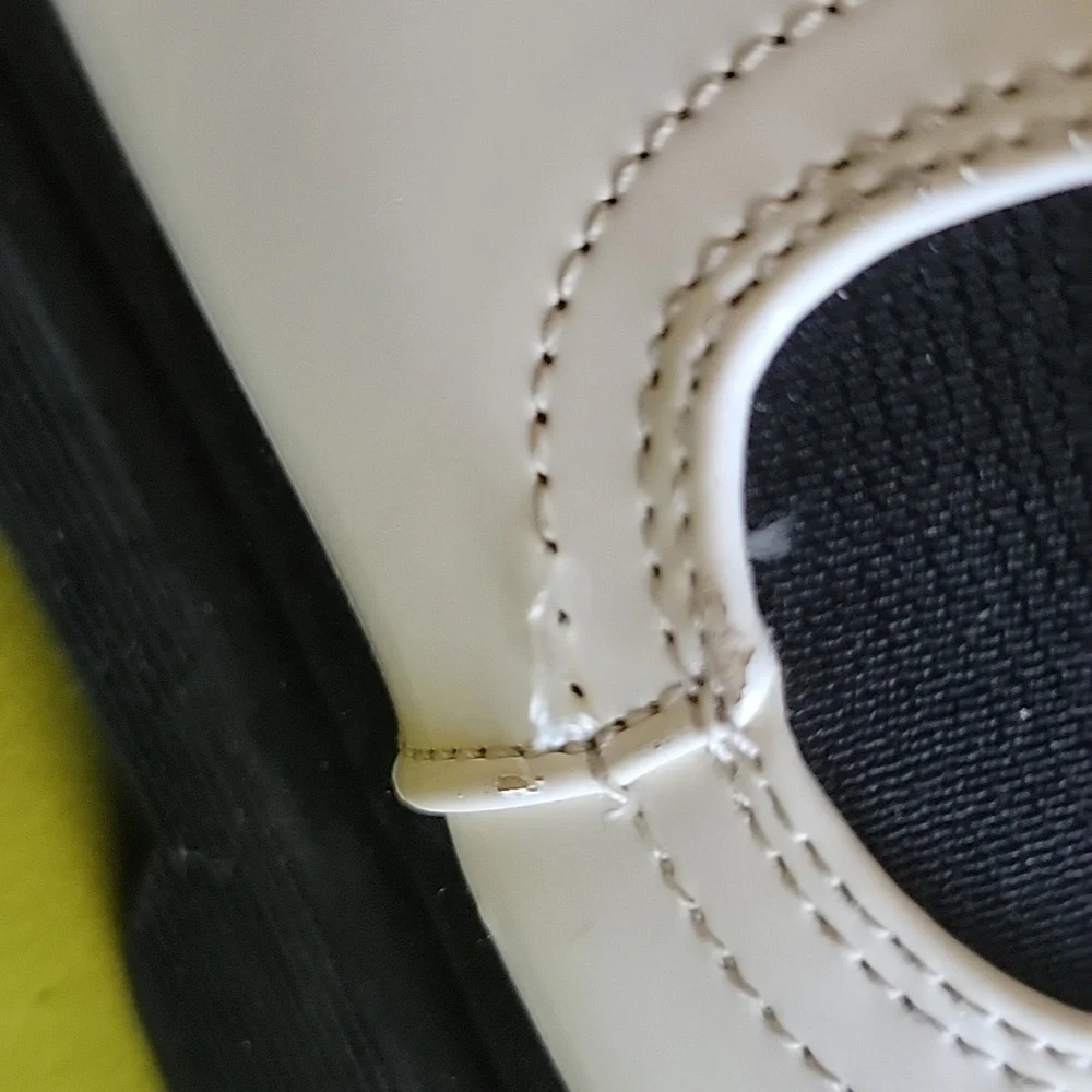 Steve Madden white and black girls shoes